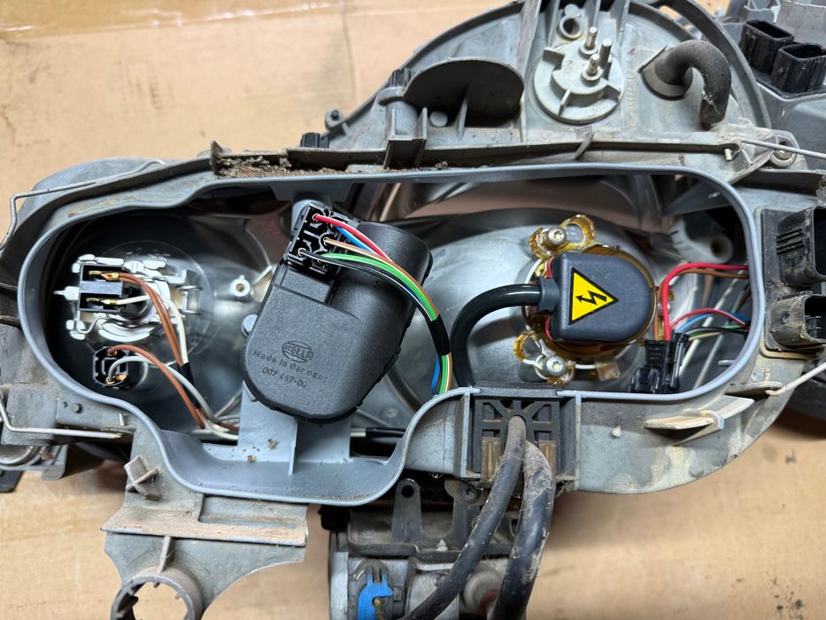 Mercedes W210 faróis Xenon completos