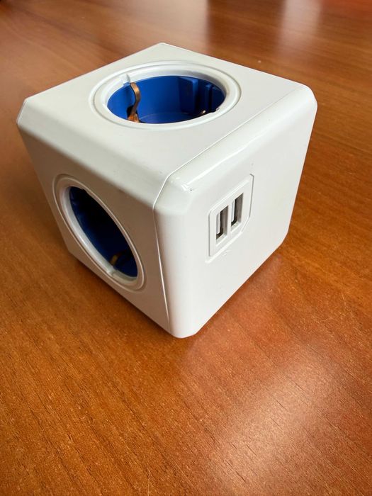 Tomada Allocacoc Power CUBE original USB