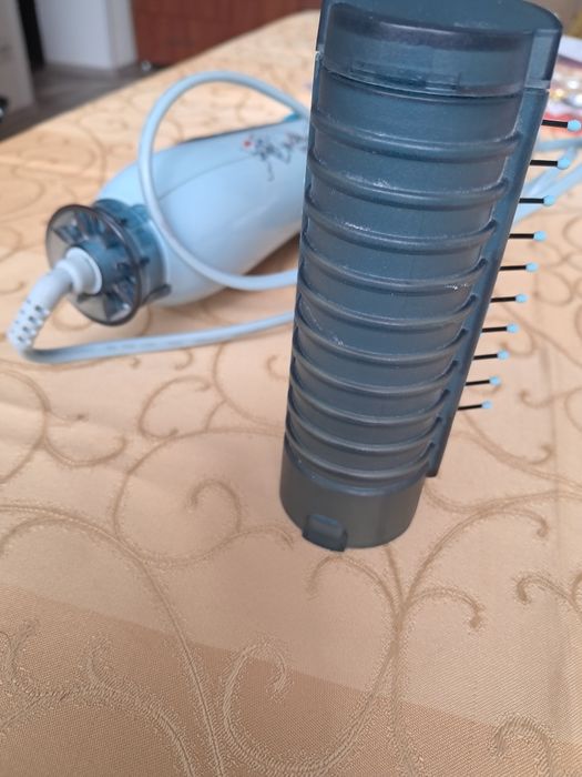 Фен-щітка для волосся PHILIPS.