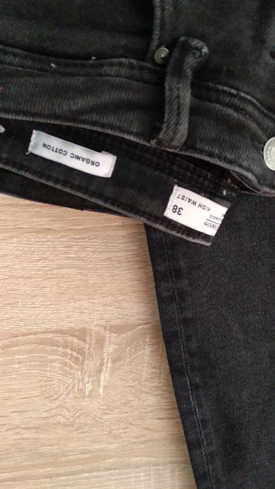 Dżinsy nowe ,wysoki stan, 38, House