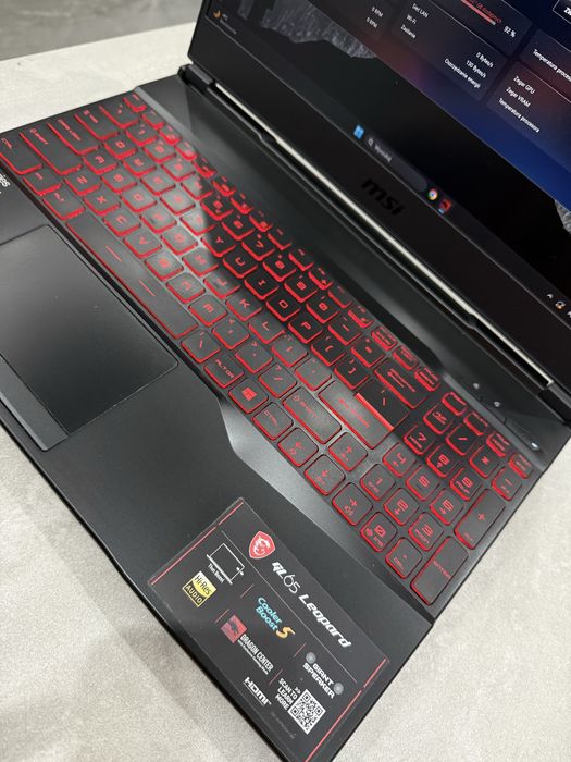 Laptop MSI GL65 Leopard