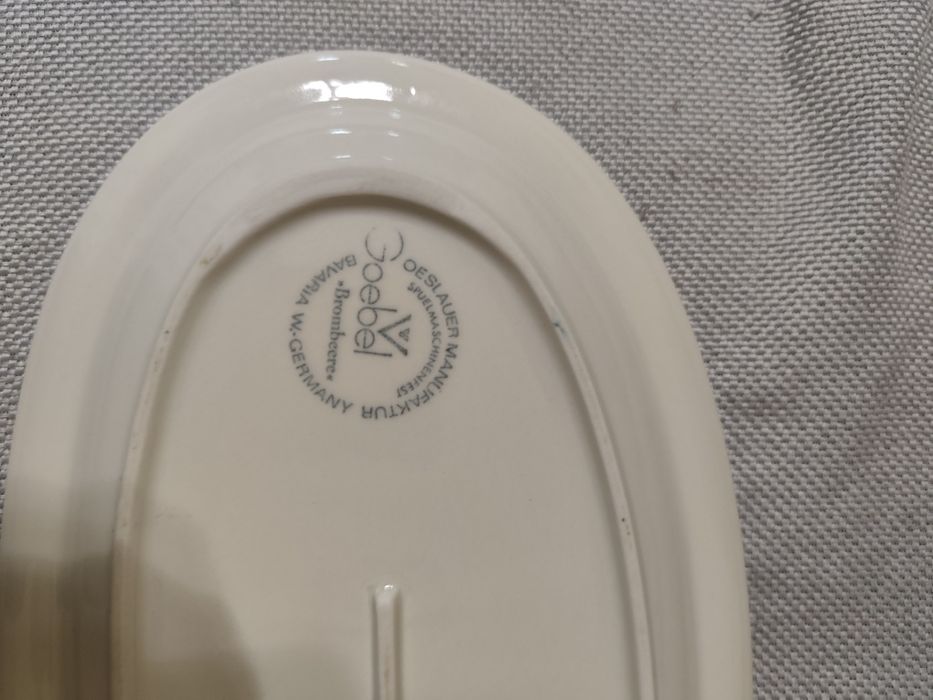 Блюдо Goebel Brombeere (Ежевика).