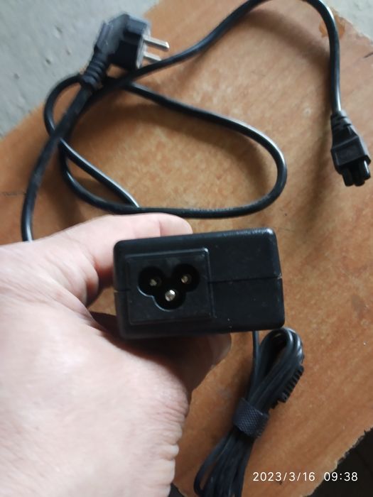 Блок живлення Адаптер для ноутбуків Samsung