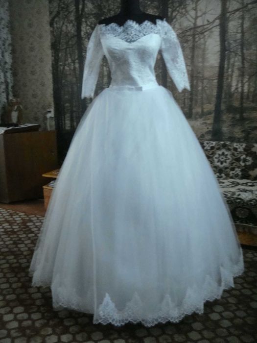 Новое свадебное платье 44-46р.