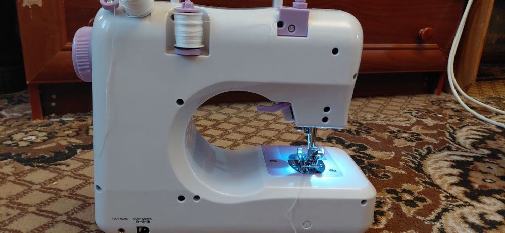 Швейна машина Crownberg CB-505