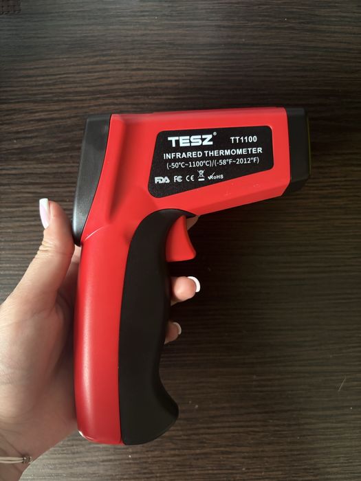 Новый высокотемпературный пирометр TESZ TT1100 (до 1100°C) + чехол