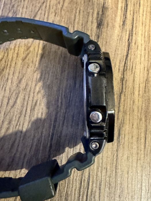 Продам Casio G-Shock Classic GM-2100B