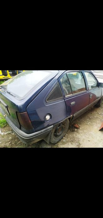 Опель кадет 1.3 ...