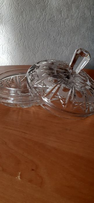 Продам вазу для цукерок