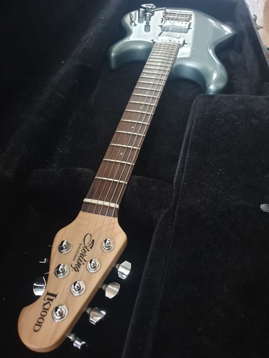 ギター Sterling Musicman LK100D Steve Lukather Sterling by MusicMan Steve Lukather LK100D Black Metalic