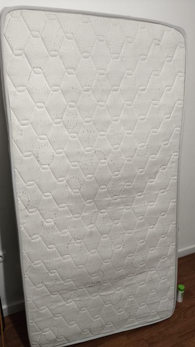 Colchão Solteiro Jolivex Euro 98x183 cm – Bom Estado