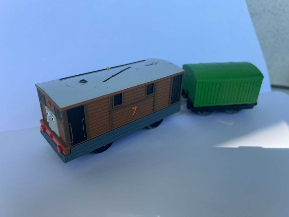 Tomek i Przyjaciele Lokomotywa z Napędem Tobik Toby CDB70