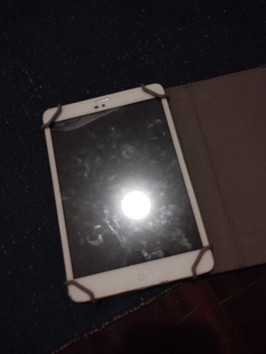 Vendendo este tablet para peças64584554258563120