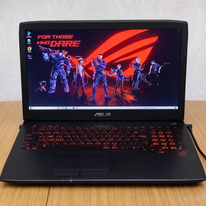 ASUS ROG 17,3 / i7 / 16GB / GTX 965M / SSD:256gb