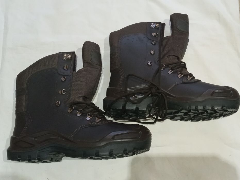 Мужские сапоги зимние 44 р..новые.