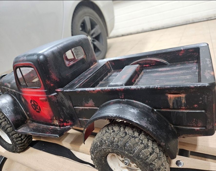 Karoseria dodge superwagon 1:10  313mm rc crawler