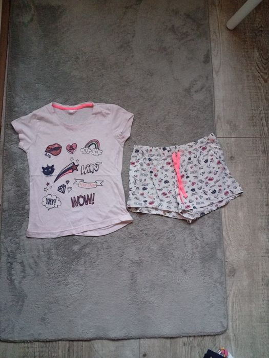 Piżama dziewczęca w aplikacje i z kotem 134-140