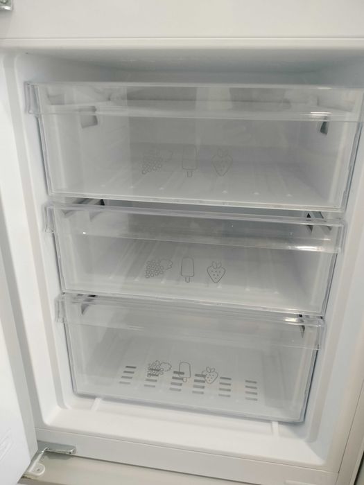 Frigorífico de encastre