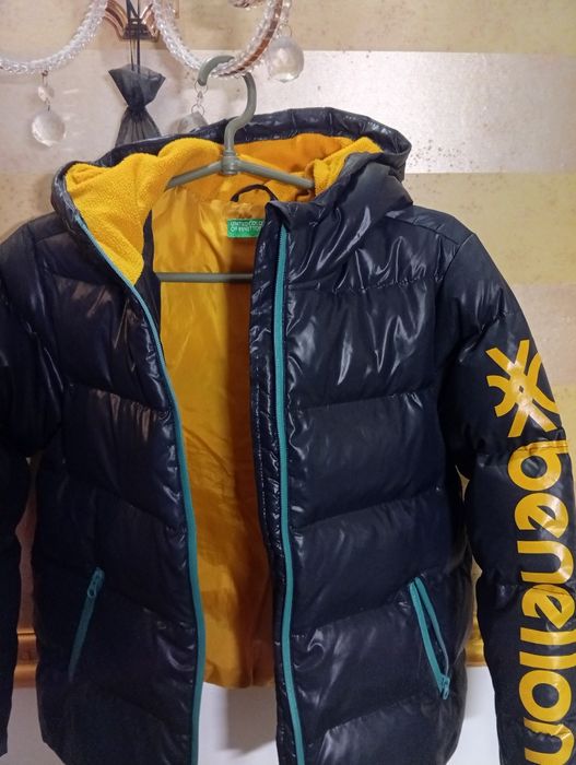 Пуховик Вenetton , 8-9 лет