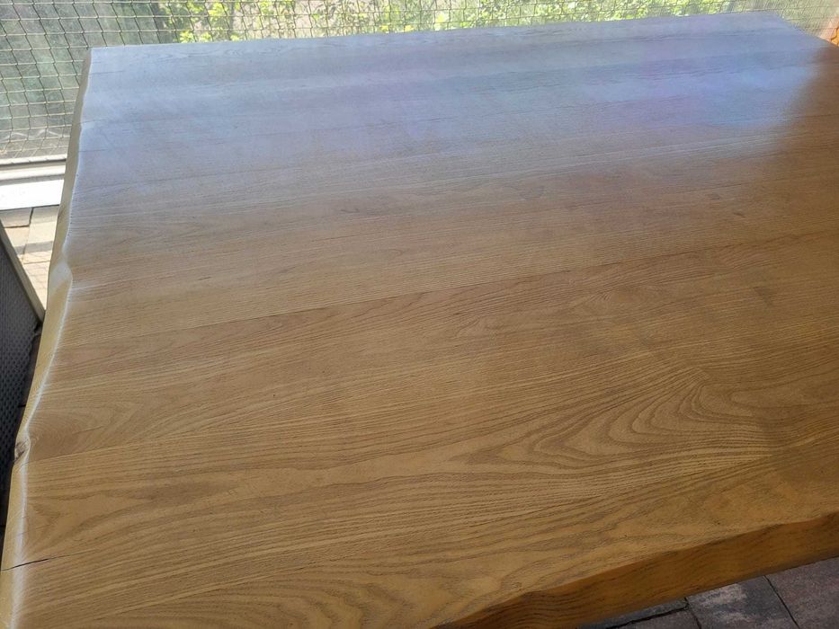 Stół drewniany duży