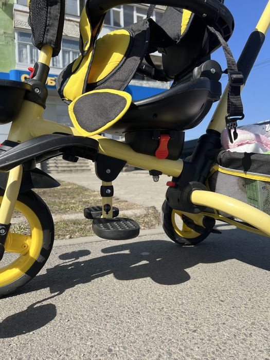 Триколісний велосипед з батьківською ручкою TILLY FLIP T-390  складний