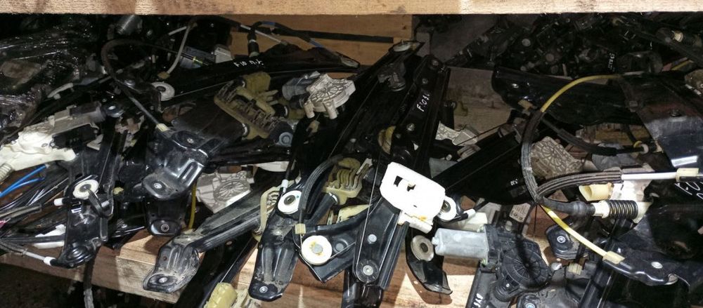 Склопідйомник БМВ Е53 Е60 Е65 Е66 Е70 Е90 Ф01 Ф10 Ф30 Стеклоподемник