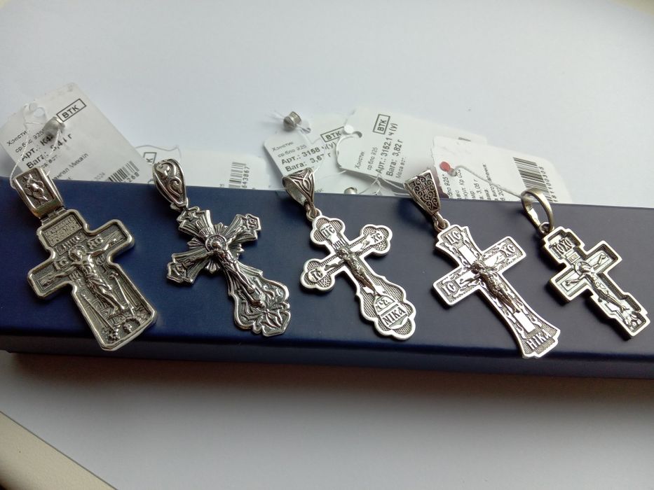 Срібний масивний хрестик 925 проба  хрест з чорнінням
