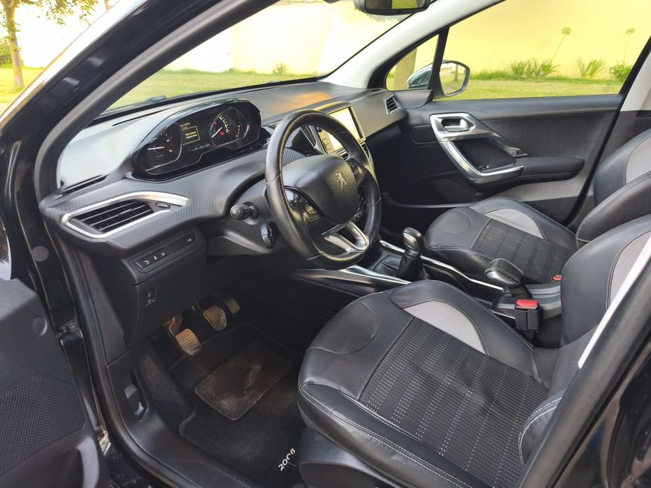 Peugeot 2008 — fotografia 10