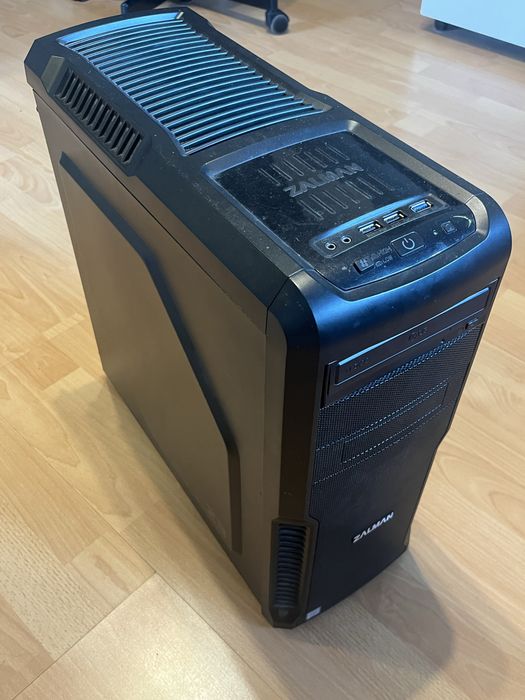 Komputer stacjonarny