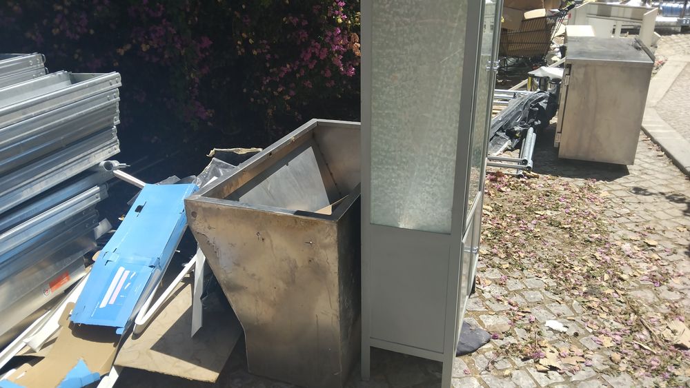Faço  limpeza geral 924012466