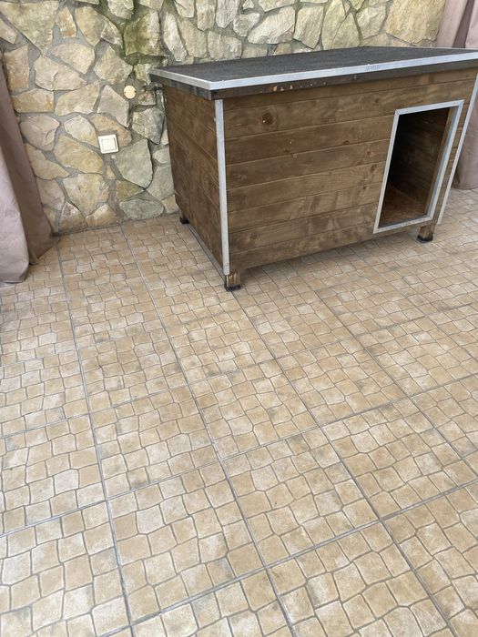 Casota para cao em madeira porte médio