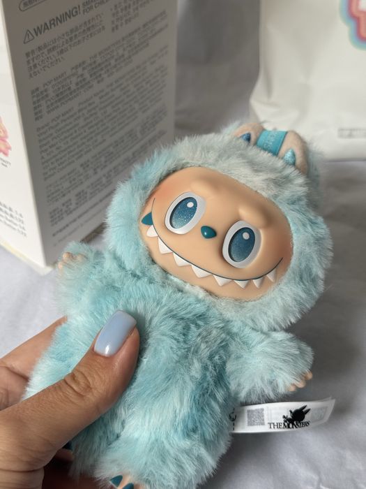 Labubu big into energy ラブブ　Hope Labubu Big Into Energy Series : Hope | Labubu Doll