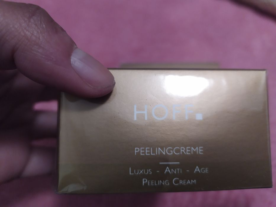 2 cremes. Creme peeling e creme corporal64750716526083121