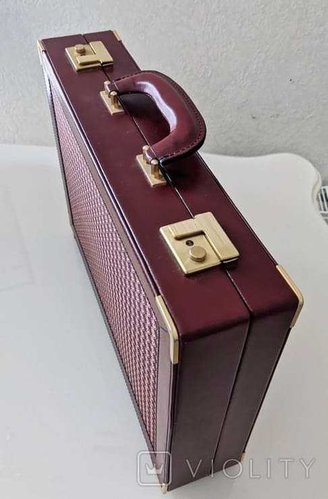 Рідкісний вінтажний  шкіряний портфель "Rochas", 70- 80-ті.
