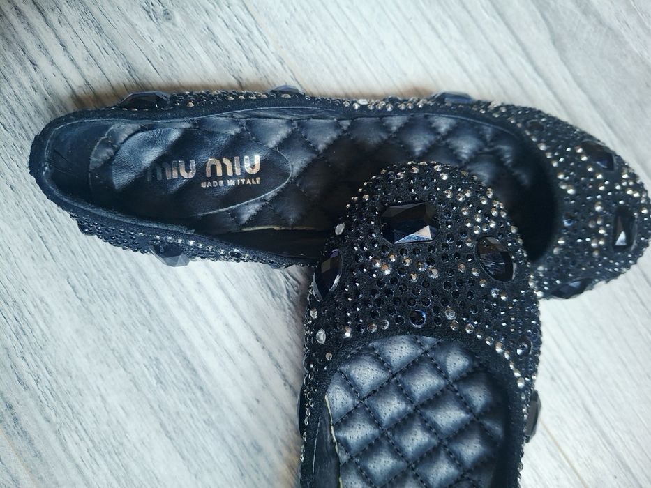 Балетки в стразах Miu Miu, Crocs