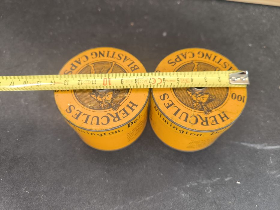 Par de Latas Antigas "Hercules Powder" - Blasting Caps