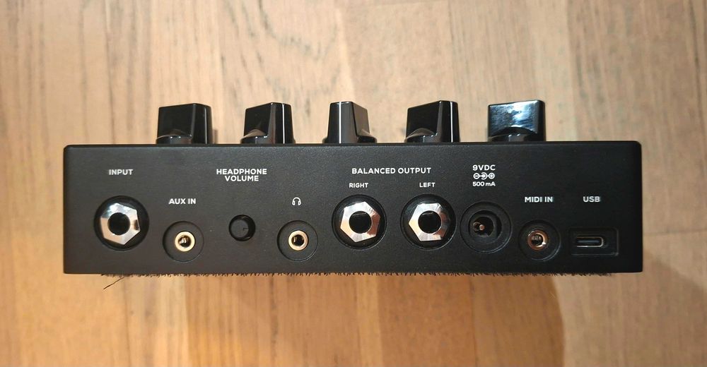Darkglass Microtubes Infinity preamp/DI/Cab sim do basu