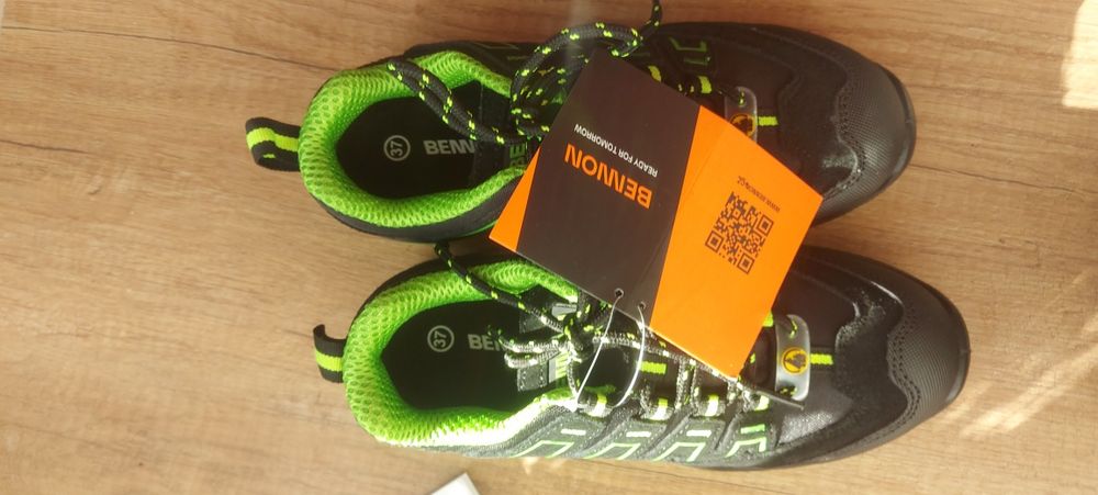 Buty r37 lub r39 bennon.