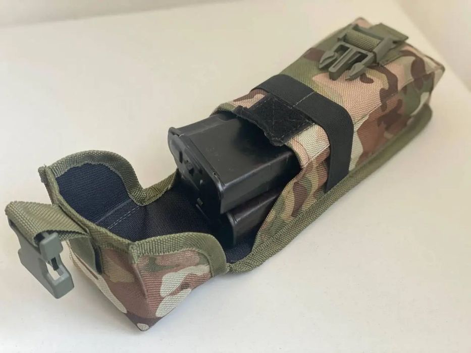 Закрытый штурмовой подсумок для 2 магазинов АК MOLLE на фастексе