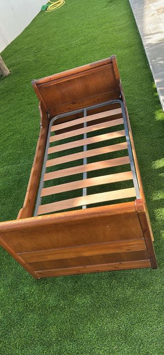 Cama 195X 90 mais estrado ferro