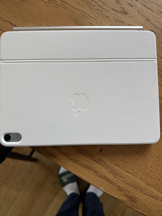 Tablet Aplle iPad Air 11 M3 ! Z Magic Keybord i rysikiem w zestwie