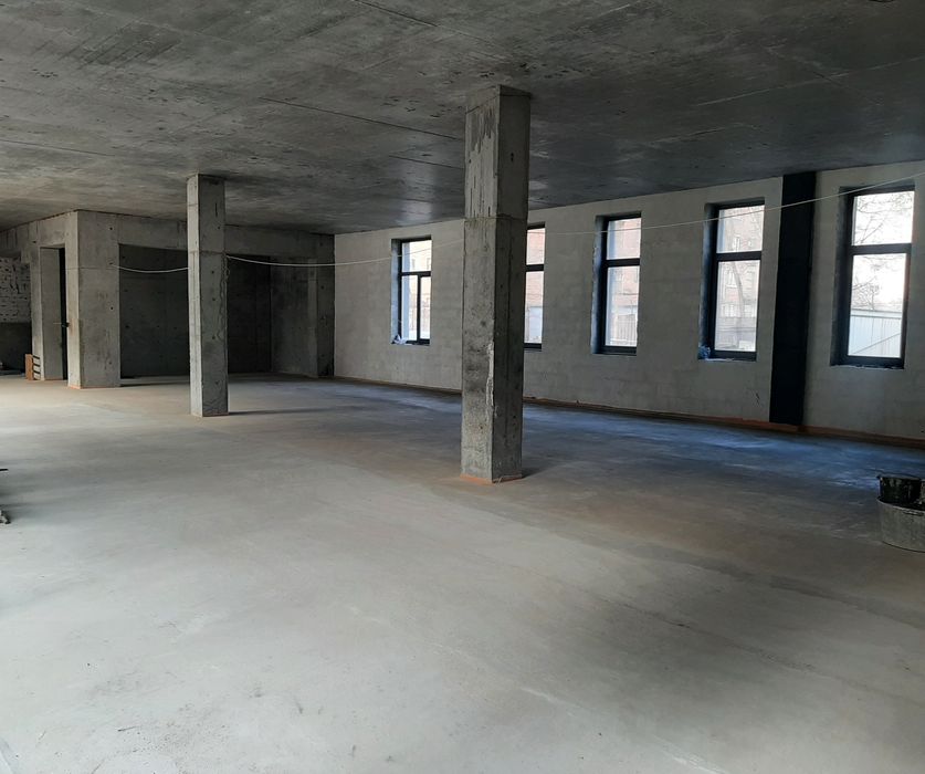 Сдам Помещение, 1й этаж, Центр, Витринные окна