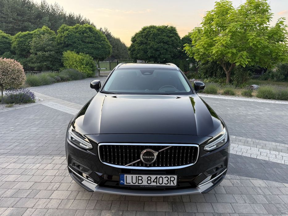 Volvo V90 Cross Country