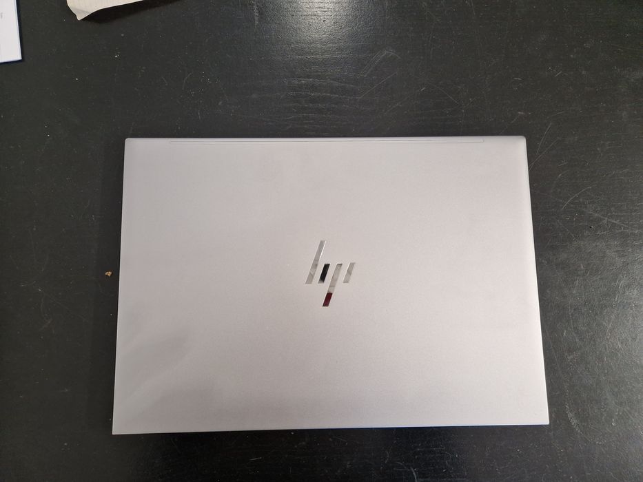 HP ZBOOK Firefly 16 cali G10