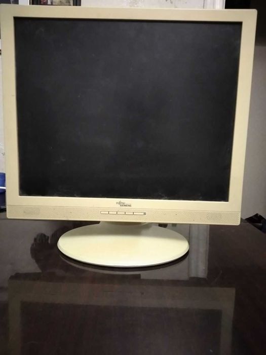 Монитор Fujitsu L9ZA