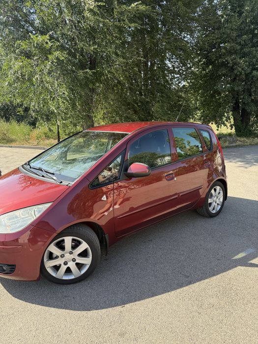 Mitsubishi Colt 2005 рік