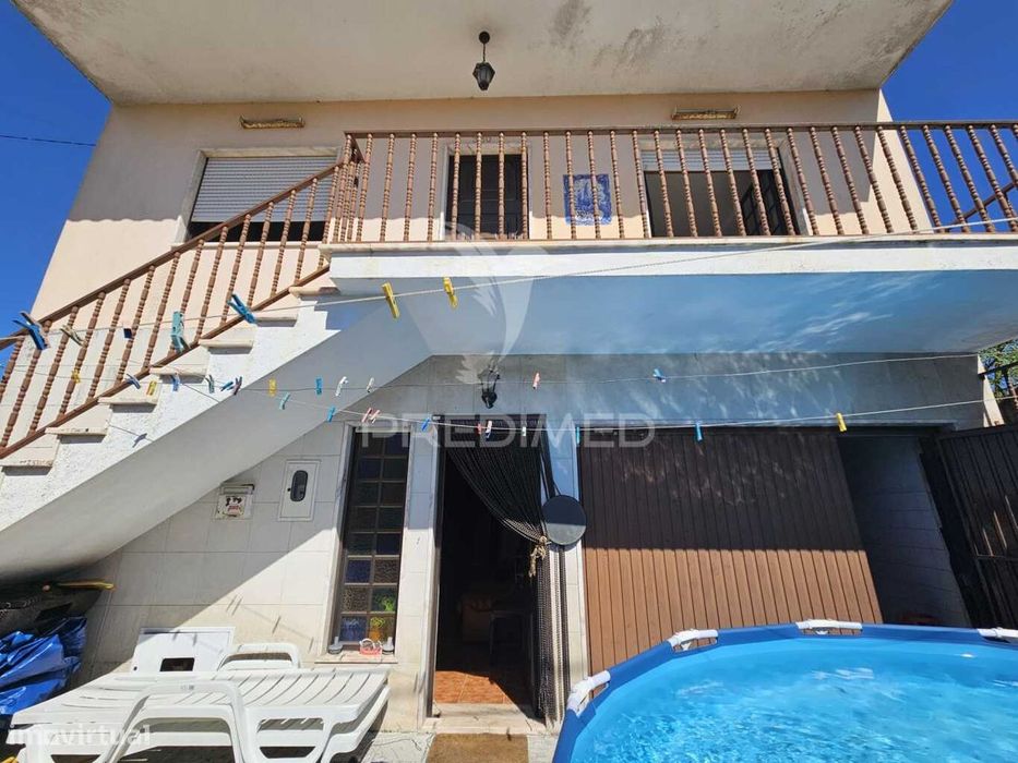 Moradia T3 perto de Dorne com garagem para carro, barco ou moto águ...