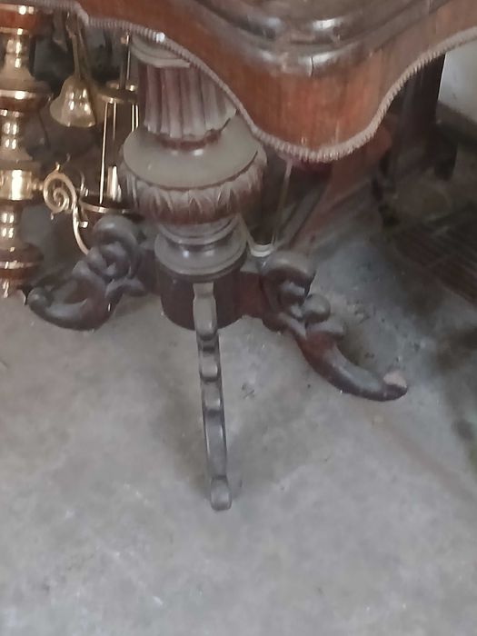 Mesa de jogo antiga