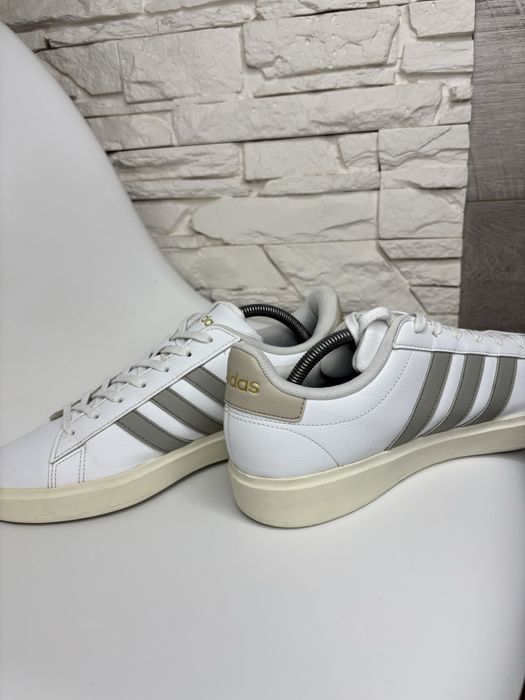 Оригінальні чоловічі кросівки кеди Adidas 44р.(28 см)