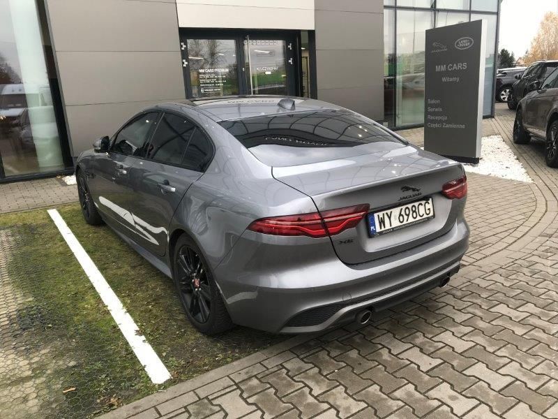 Jaguar XE